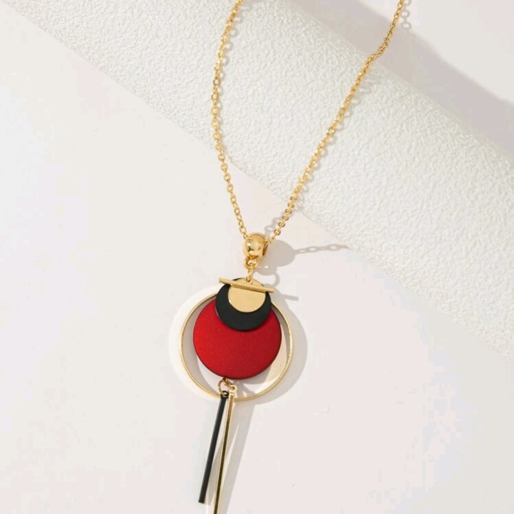 Geometric Statement Necklace